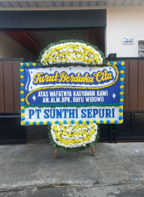 Papan Bunga Duka di Gajah Putih